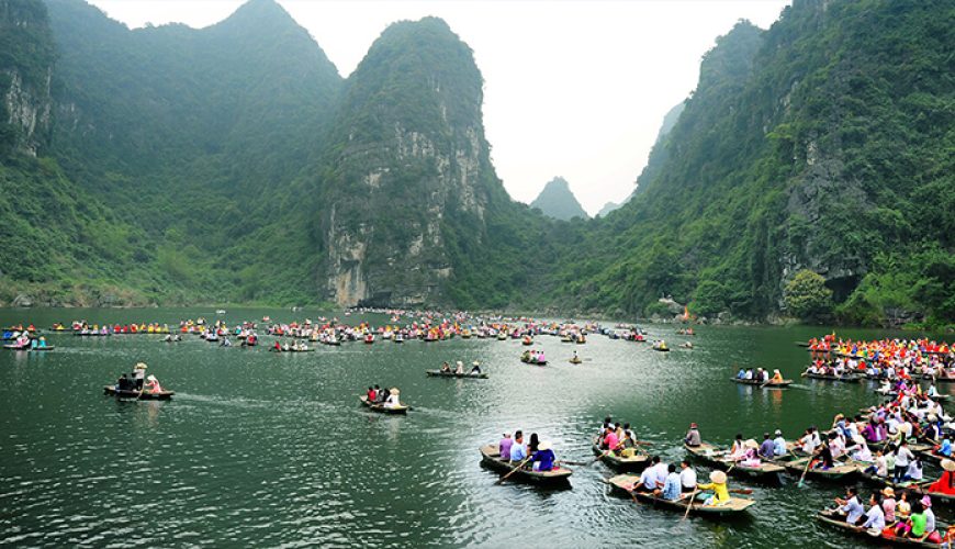 DAY TRIP TO NINH BINH