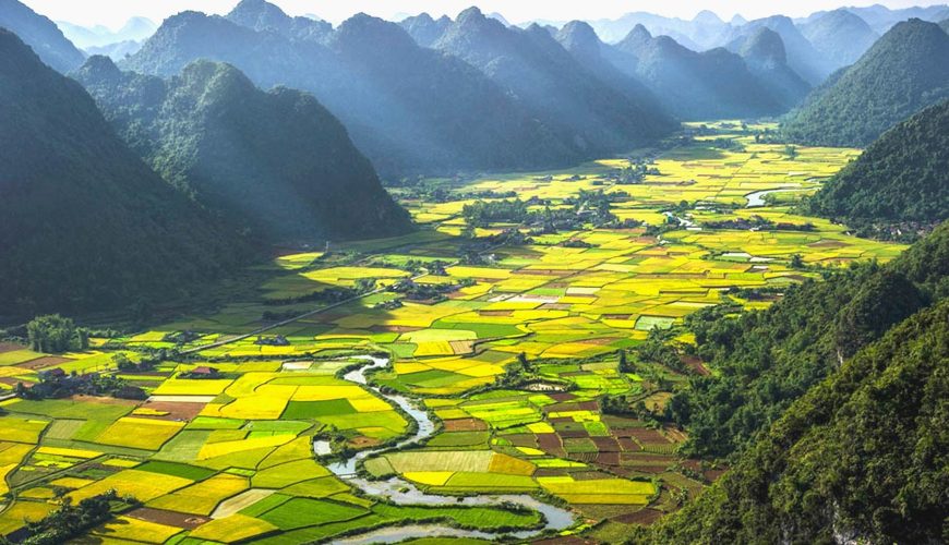 Motorcycle Tour Hanoi to North-East Vietnam