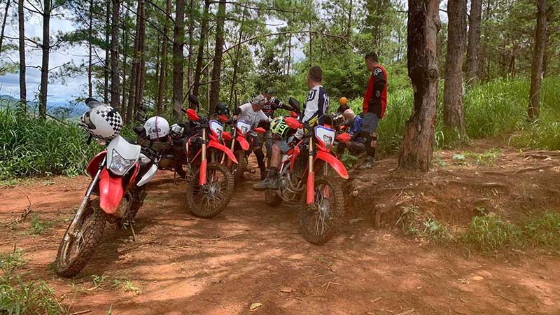 HTmotortour - Motorbike tours in Vietnam